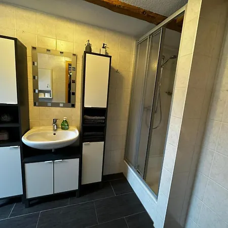 5 Apartment